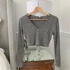 Fashion Nova Charcoal V-Neck Crop Top